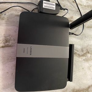 Lynksys Ea6350 Dual Band WIFI Router AC1200